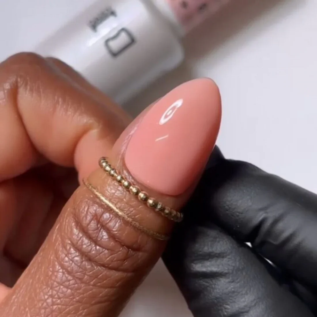 DND Gel Polish 872 - So Damn Fly - Image 3